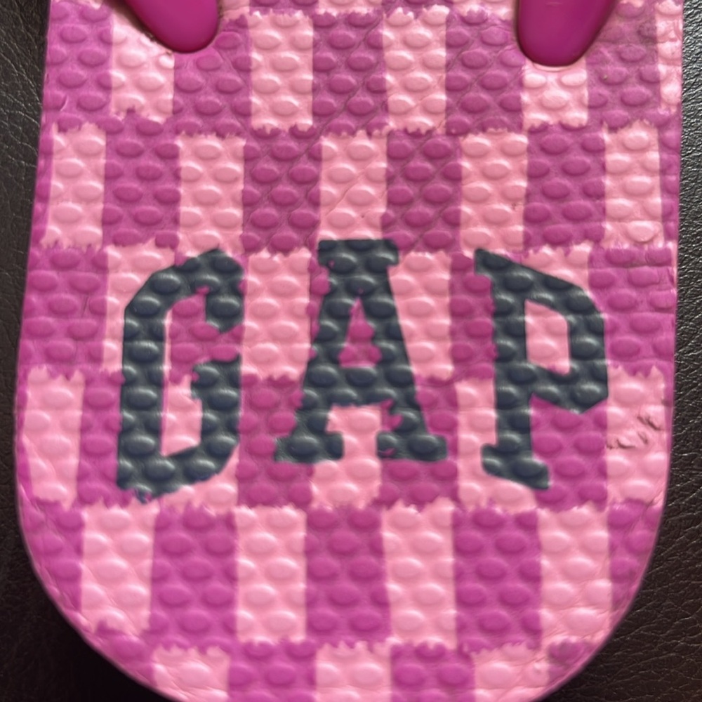 GAP flip flops - Picture 4 of 4